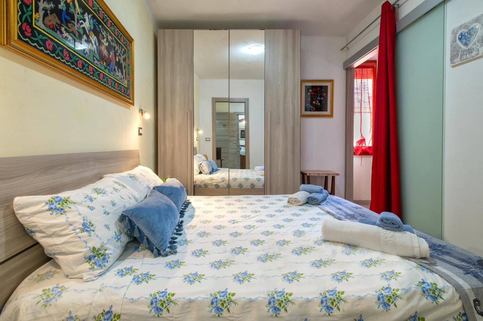 Ferienwohnung Relax House And Fitness 9 Villanova Monteleone Exterior foto